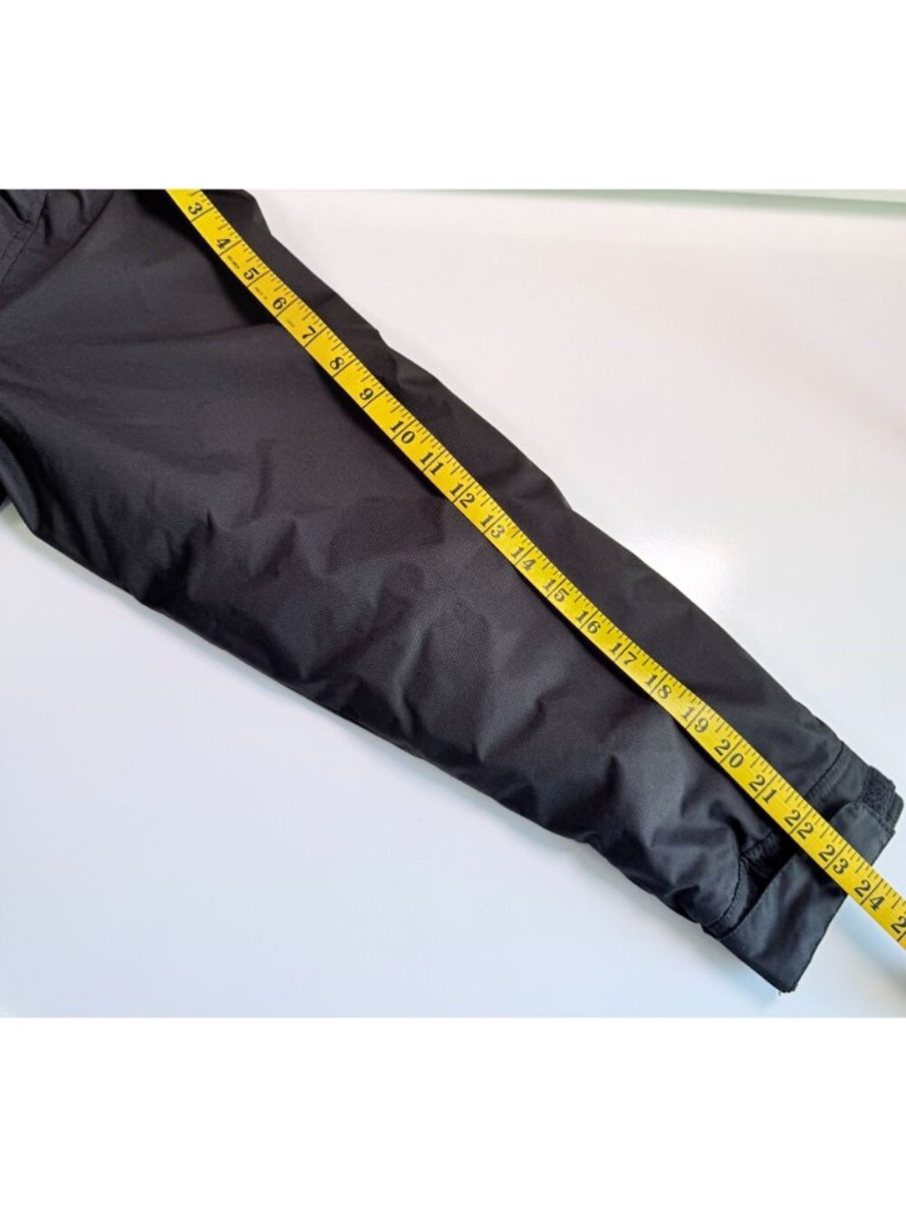 SwissTech Hooded Winter Jacket Black Small (34-36) Pockets Snow Ski - Picture 5 of 8